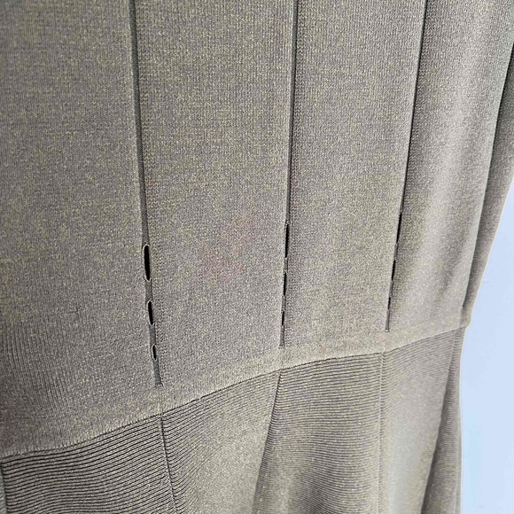 John + Jenn Olive Green Knit Sleeveless Dress Size SP - Picture 6 of 7